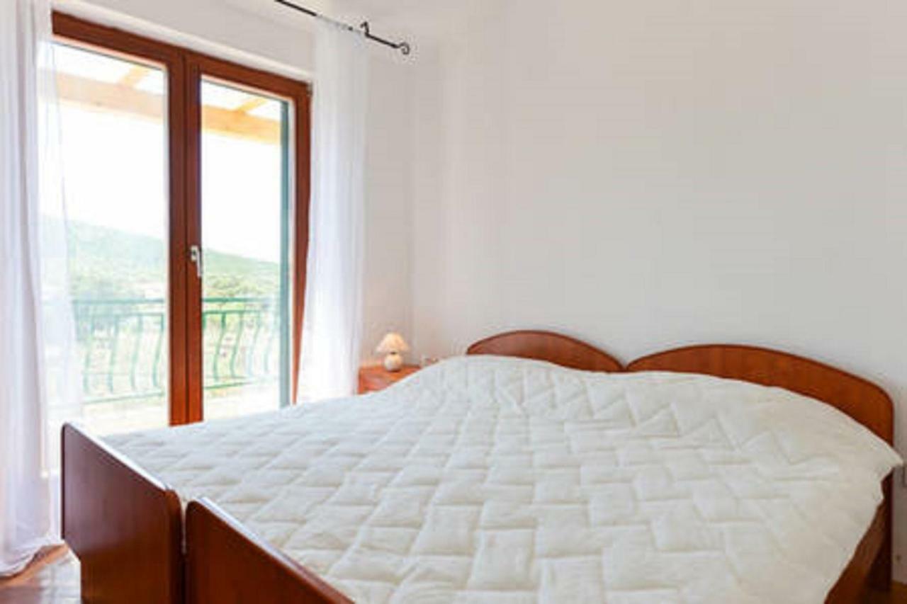 Apartments Pero Zapuntel Екстер'єр фото