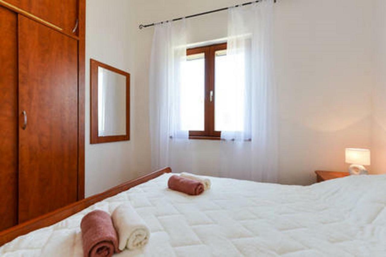 Apartments Pero Zapuntel Екстер'єр фото