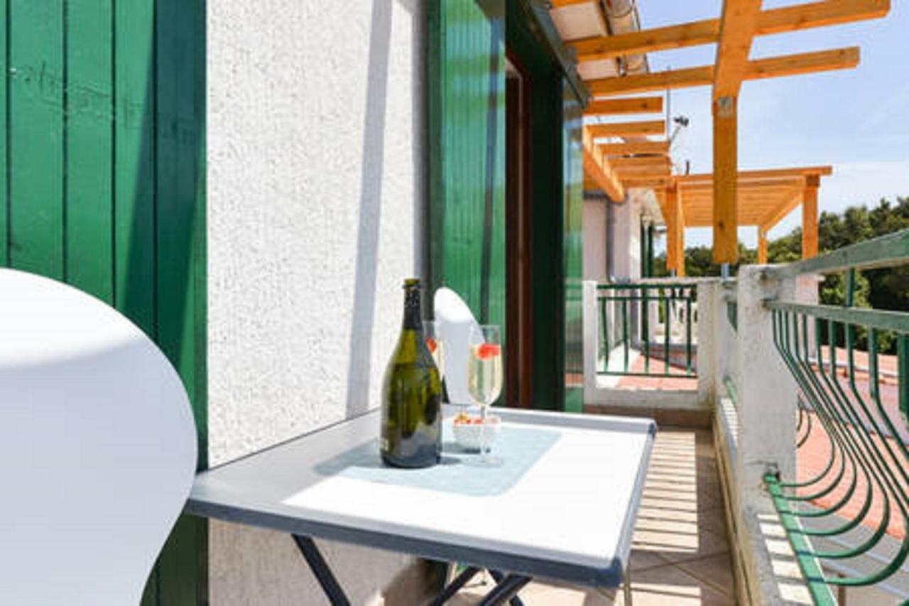 Apartments Pero Zapuntel Екстер'єр фото