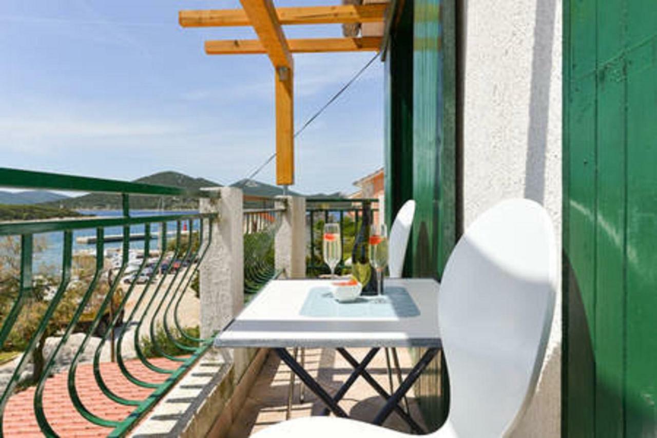 Apartments Pero Zapuntel Екстер'єр фото